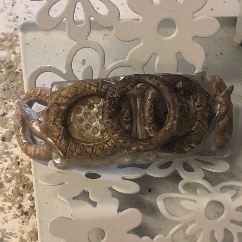 handmade cavalier Bracelet (louvre Acc)